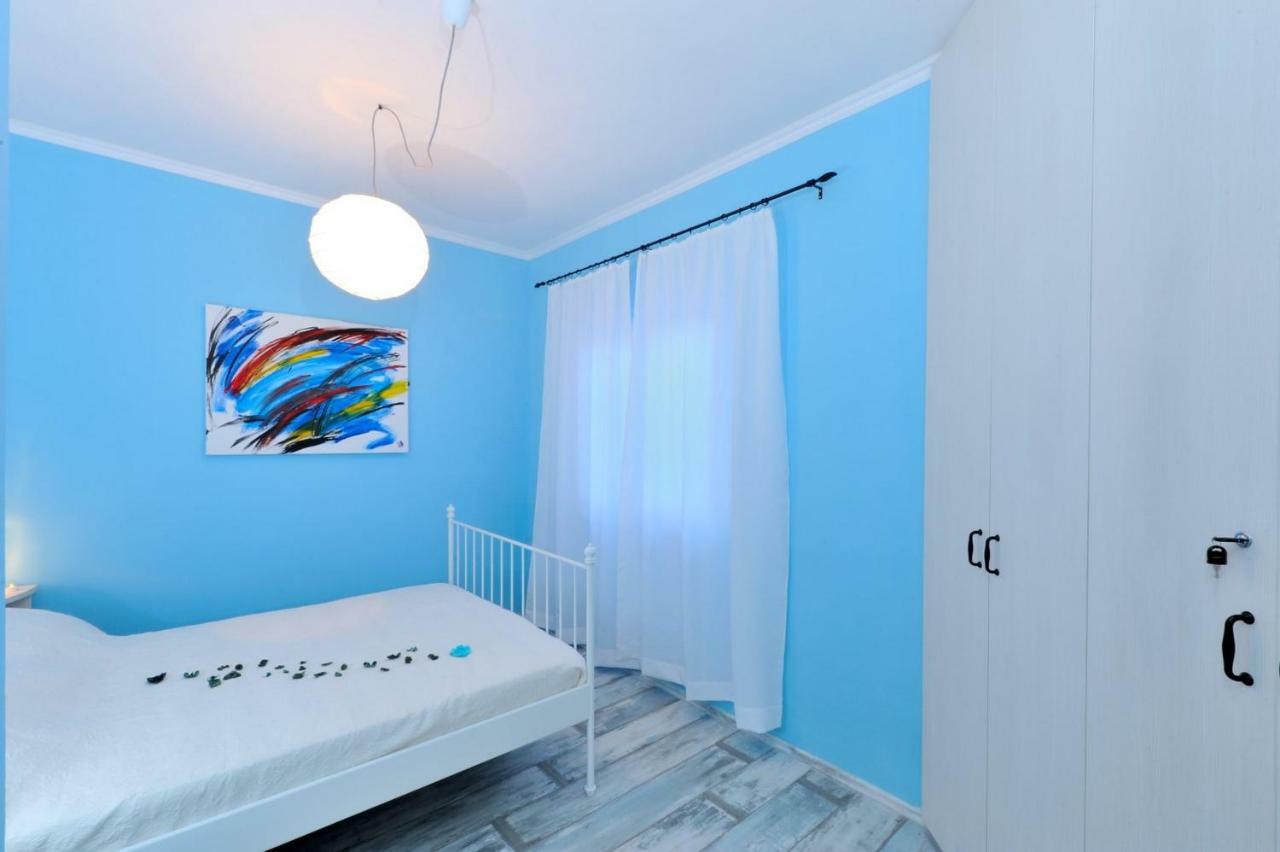 Villa My Sunshine Star Murter Bagian luar foto